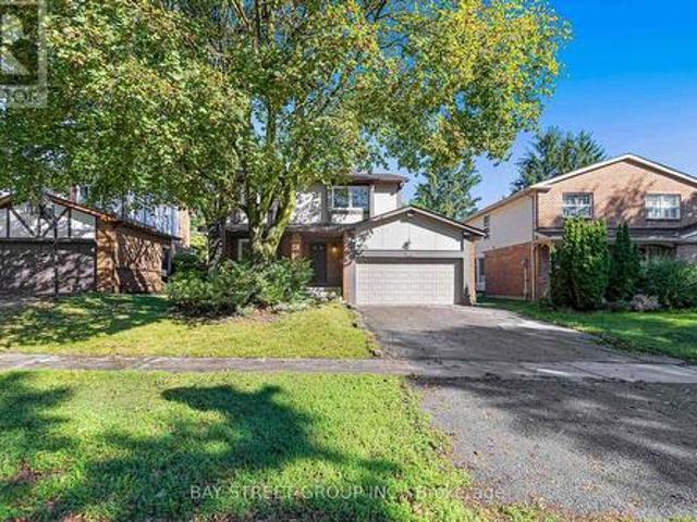 16 Innisbrook Crescent, Markham, ON, L3T 5B1 house for sale | Listing ID N13747 | Royal LePage