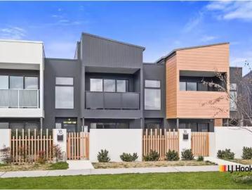 16 Judith Macintosh Crescent, Taylor House for rent Listed by.