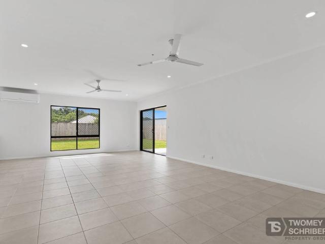 16 Kahili Crescent, Bentley Park