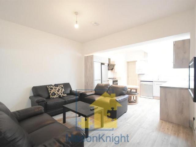 16 Katie Road, Metchley, B29 6JG, United Kingdom | 6 bed townhouse for rent #137642927 | Rentberry