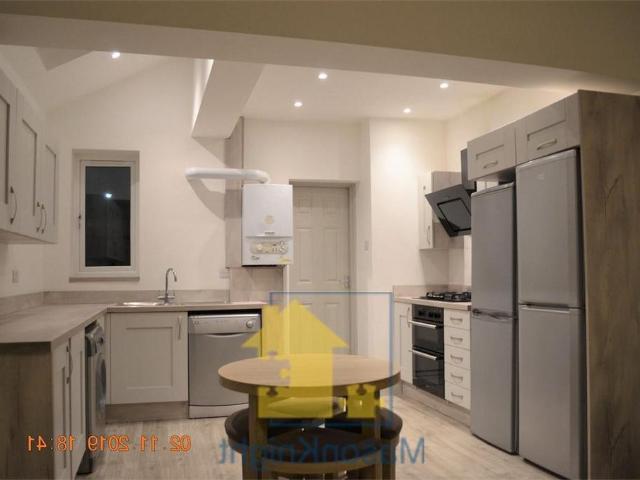 16 Katie Road, Stirchley, B29 6JG, United Kingdom | 6 bed townhouse for rent #134899862 | Rentberry