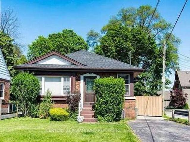 16 Kingsmount Street, Hamilton, ON, L8S 3L3 house for sale | Listing ID X13749 | Royal LePage