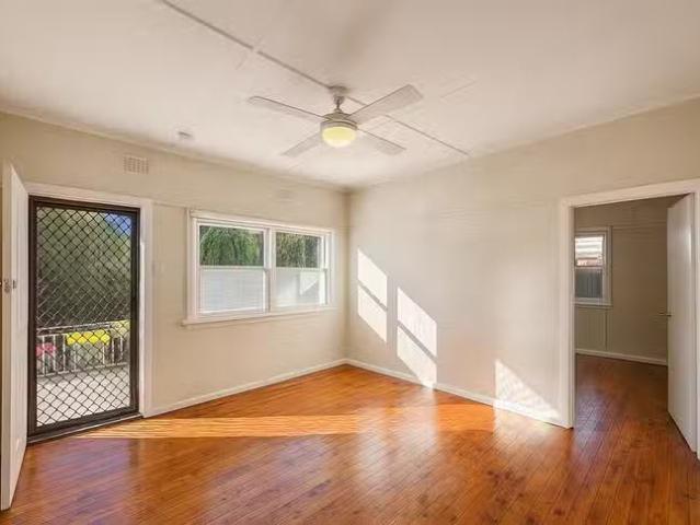 16 Kingsley Avenue, Woy Woy, NSW 2256