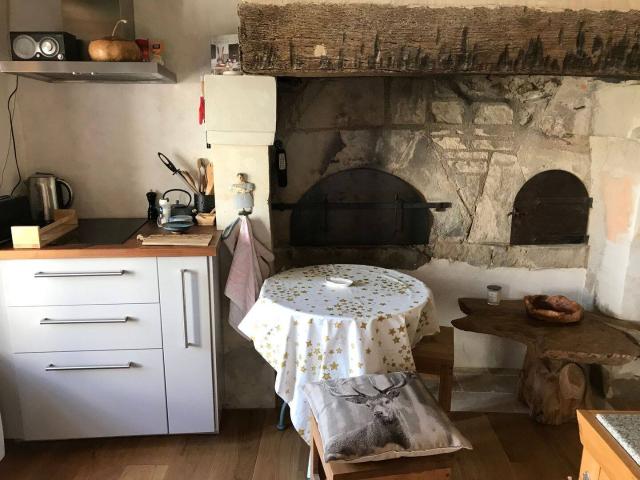 16 KM d'Angers Très joli chalet loyer tout compris