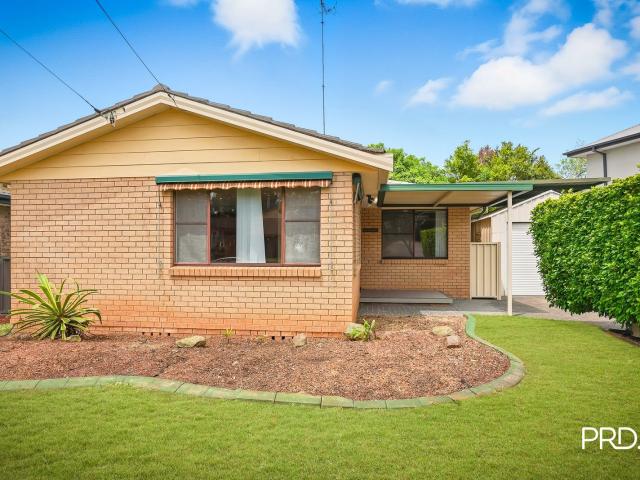 16 Kyre Cres, Emu Plains NSW 2750