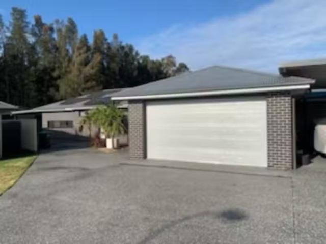 16 Laguna Court, Black Head House for rent Listed by Property.