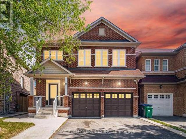 16 Lagrotto Road, Brampton, ON, L6V 4S7 house for sale | Listing ID W13644 | Royal LePage