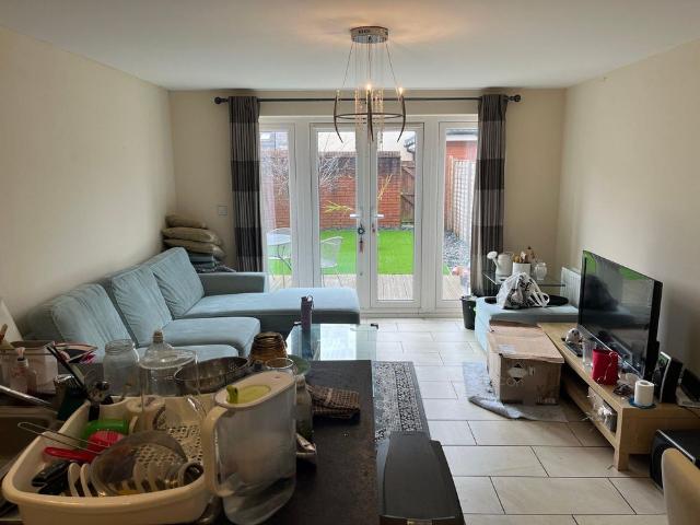 16 Latimer Close, Bristol