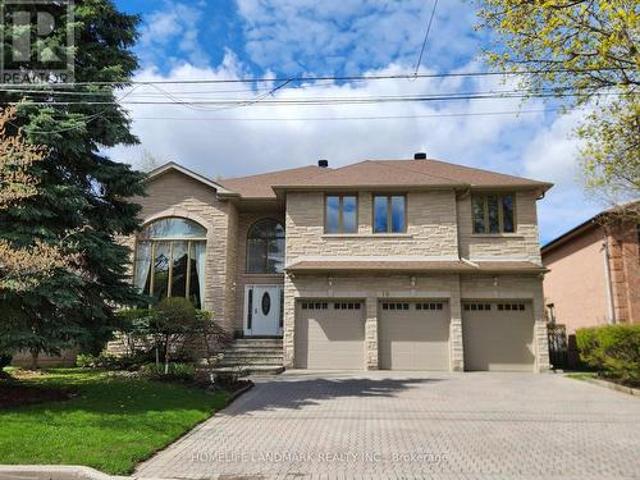 16 Lawnview Drive, Toronto, ON, M2N 5J8 house for sale | Listing ID C13516 | Royal LePage