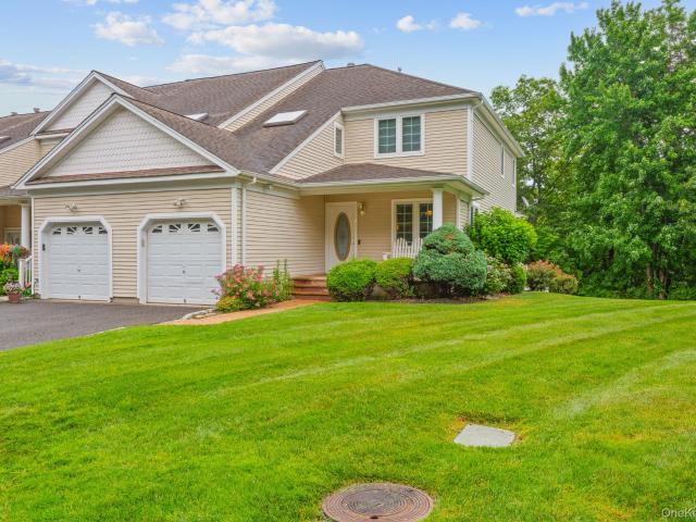 16 Lindbergh Circle