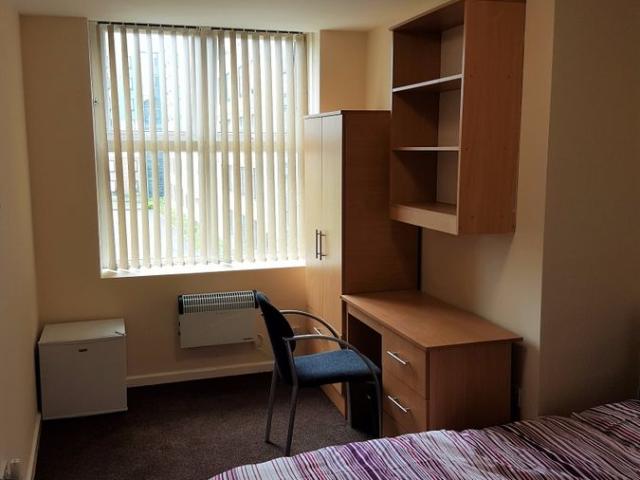 16 Longside Lane On Campus, Bradford BD7, 1 bed property to rent, £400 pcm | PrimeLocation