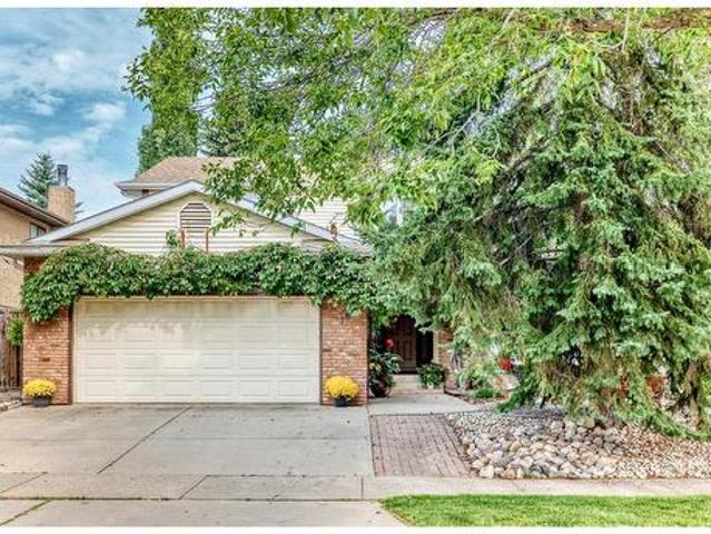 16 Lorne Crescent, St. Albert, AB, T8N 3R2 house for sale | Listing ID E4506 | Royal LePage