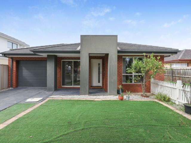 1/6 Lynch Road, Brooklyn | Jas Stephens
