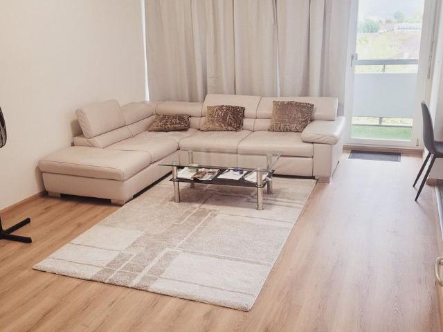 16 m²