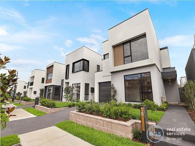 16 Mainstay Street Moorebank NSW