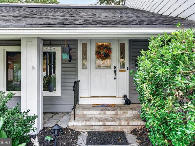 16 Merion Road