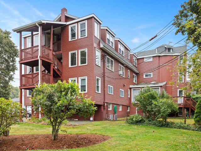 16 Middlesex Street Unit 4, Chelmsford, US, MA