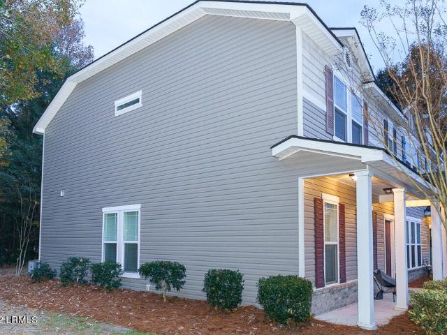 16 Moon Beam Ct, Bluffton, SC 29910 | MLS #196457