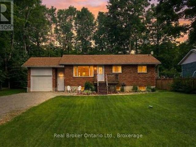 16 Mundy Avenue, Tiny, ON, L9M 0B5 house for sale | Listing ID S13597 | Royal LePage