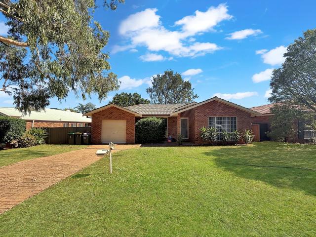 16 Murrayfield Drive, Dubbo NSW 2830 House For Rent | Domain
