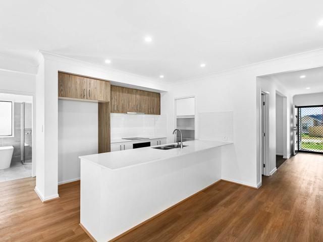 16 Oakwood Drive Tinana, QLD 4650