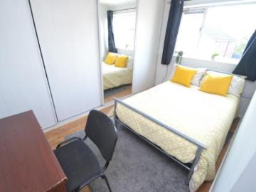 16 Oliver Close, Nottingham 4 bed semi detached house to rent £2,080 pcm £480 pw