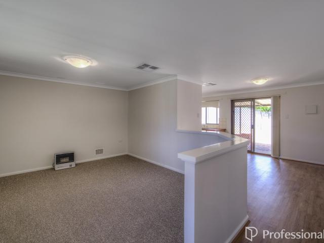 16 Palm TerraceForrestfield WA 6058, Australia