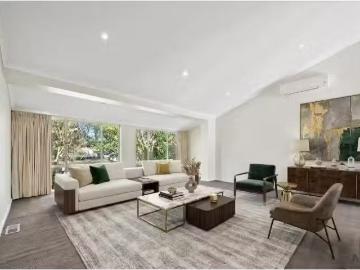 16 Palmer Street, Hall House for rent Listed by Zoe Lee of Ab.