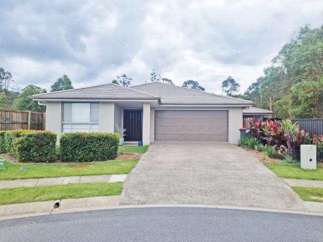 16 Paradise Place, UPPER KEDRON, QLD 4055