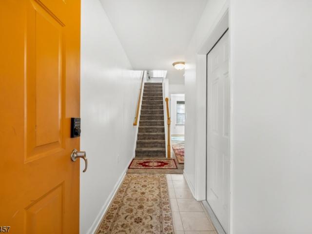 16 Paulina Pl