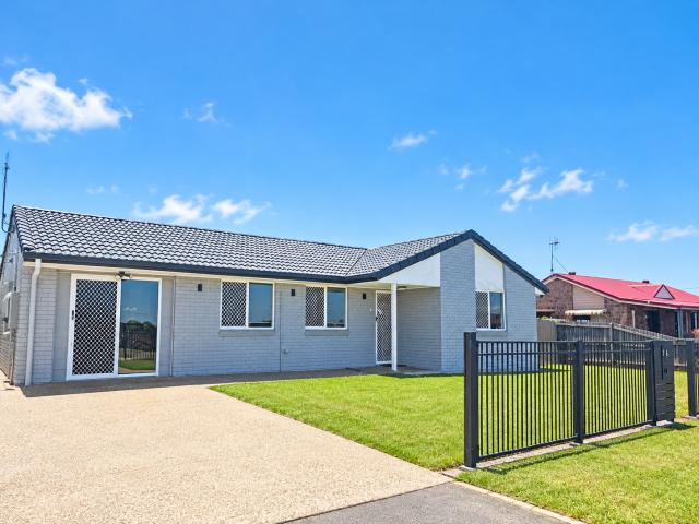 16 Poinciana Drive, INNES PARK, QLD 4670