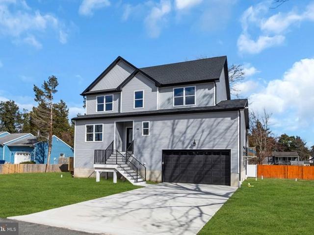 16 Plantation Dr, Little Egg Harbor, NJ 08087