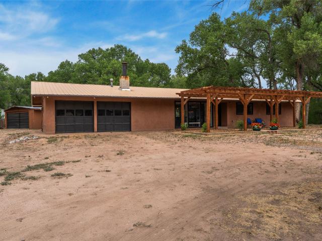 16 Private Road 1342