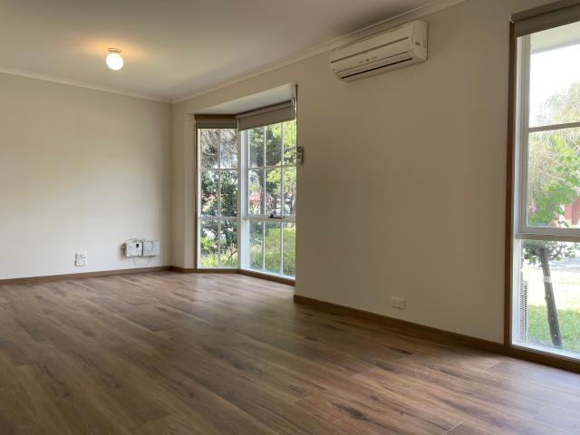 16 Quist Court Mill Park, VIC 3082