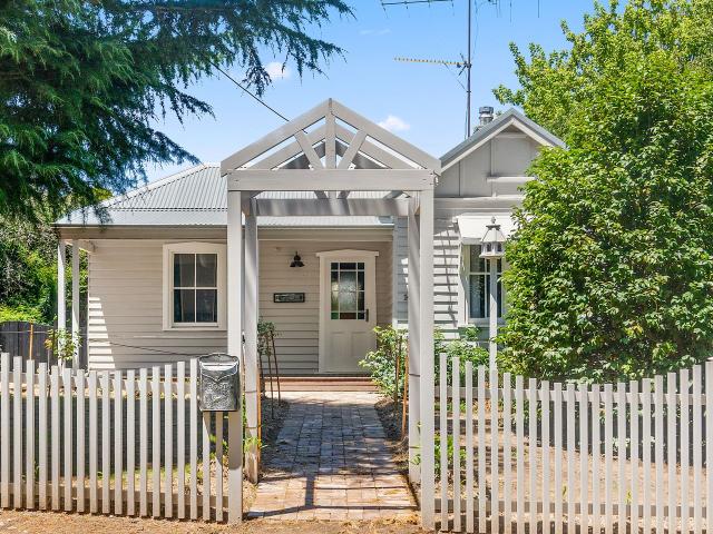16 Railway Parade, Bowral House | Listed 21 September 2026