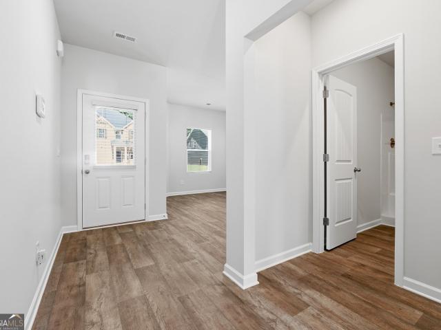 16 River Walk Farm Parkway