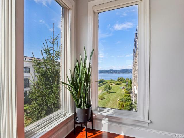16 Rivers Edge Drive 310