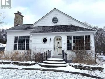 16 Robinson Street W, Little Current, ON, P0P 1K0 house for sale | Listing ID 2126 | Royal LePage