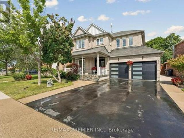 16 Rockstep Court, Brampton, ON, L6R 3H2 house for sale | Listing ID W13837 | Royal LePage