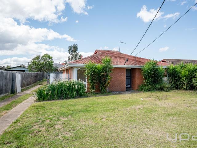 16 Rosella Avenue, Werribee