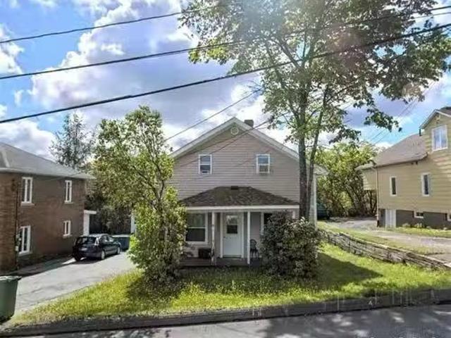 16 Rue Bellevue St, Edmundston, NB, E3V 2C7 house for sale.
