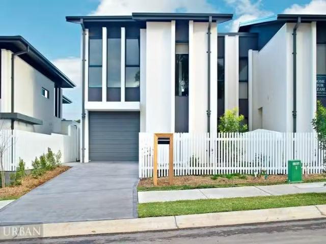 16 Rutherford Avenue, KELLYVILLE Townhouse for rent Listed by.