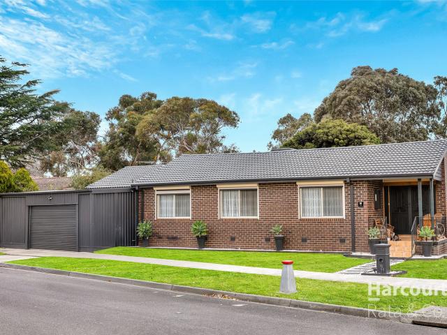16 Savannah Crescent, Epping, VIC 3076