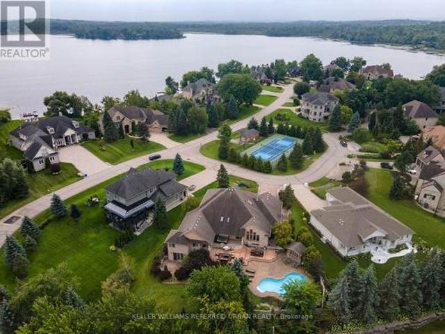 16 Seifert Court, Puslinch, ON, N3C 2V4 house for sale | Listing ID X13694 | Royal LePage