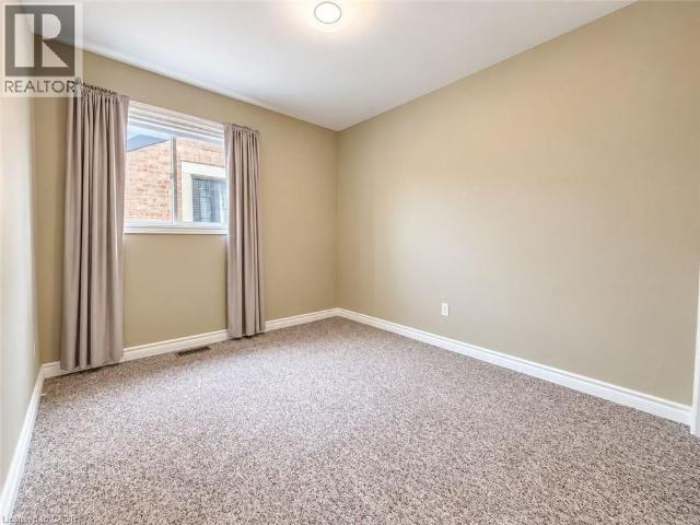 16 STANLEY Street Unit# UPPER, Ayr, Ontario, N0B1E0
