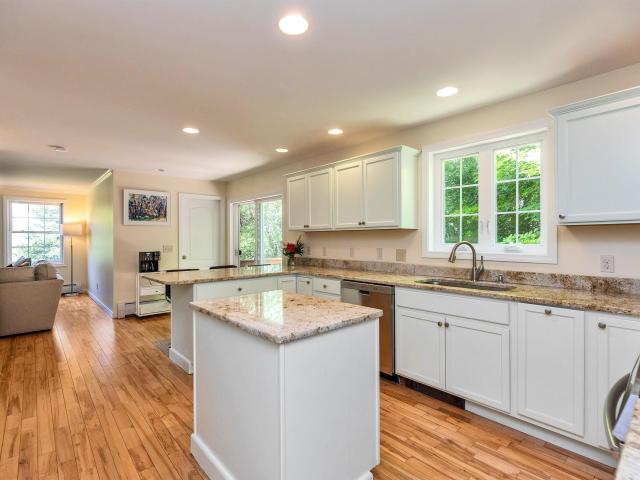 16 Starlight Drive