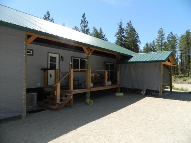 16 Summit Lake Road