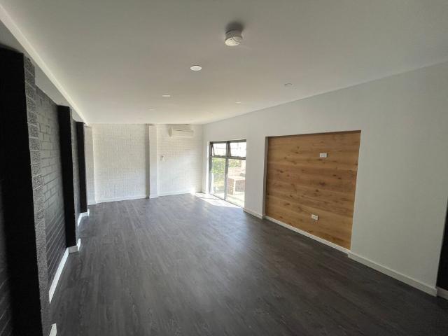 16a Karoo Street
