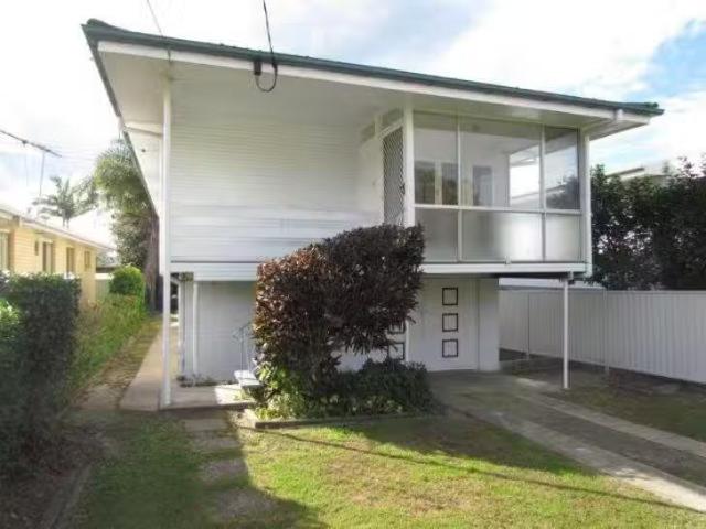 16A Sorrento Street, Margate, QLD 4019