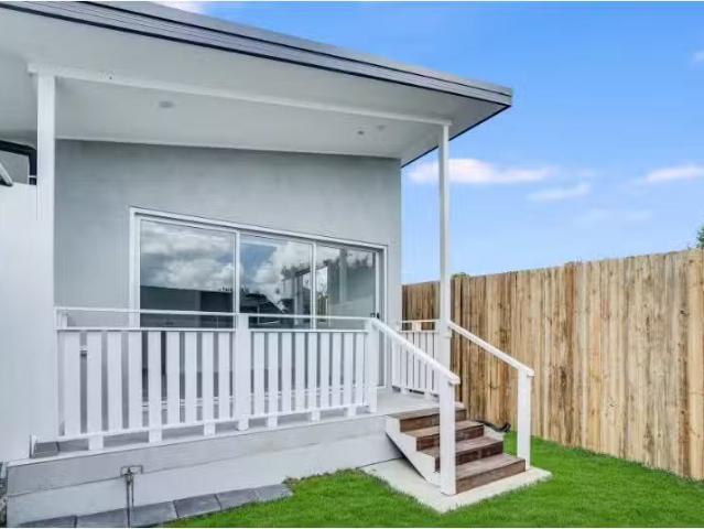 16A Rosamond Street, Hornsby House for rent Listed by Aravind.